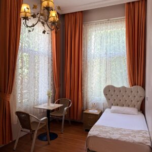 Kadıköy Buket Huzurevi Tek Kişilik Oda